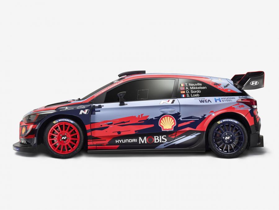  Hyundai i20 Coupe WRC (IB) 2019 года  (фото 2 из 12)